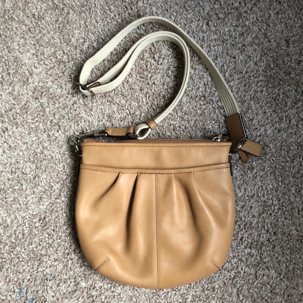 Coach shoulder bag